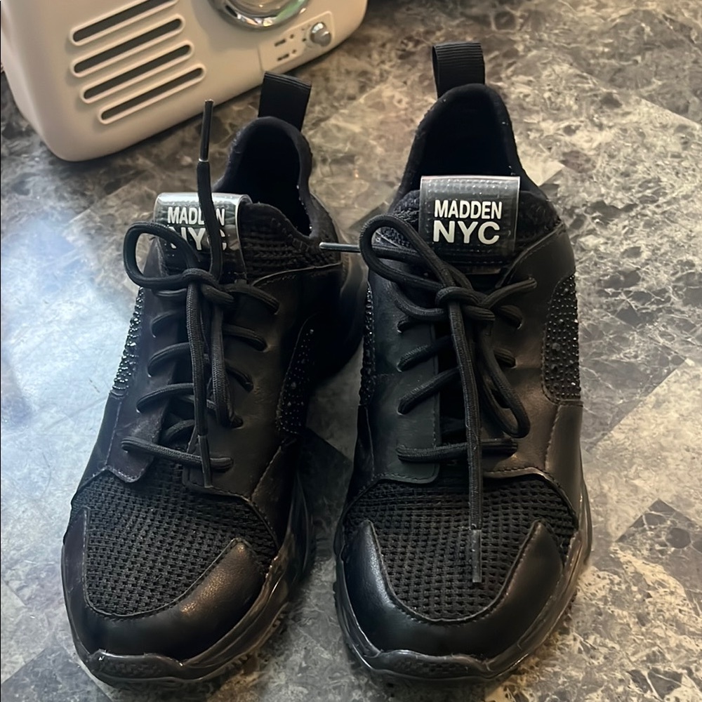 Maidenform Black Athletic Shoes with Chunky Sole